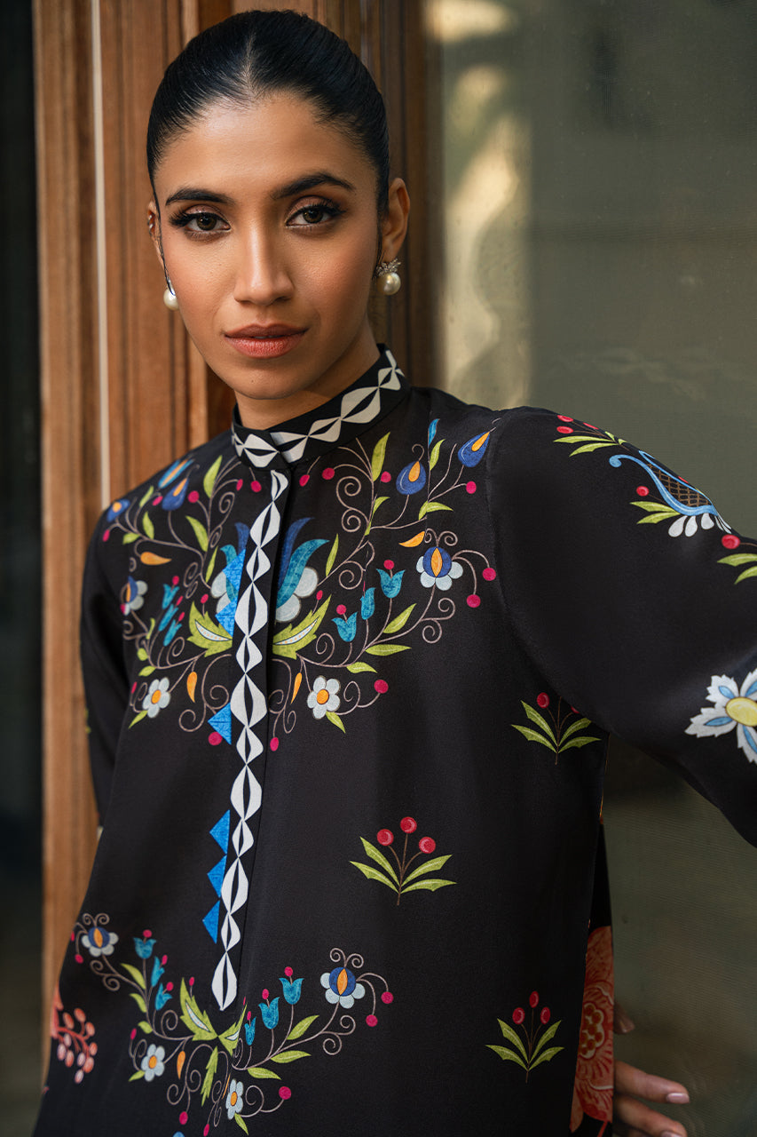 Embroidered Floral Co-Ord Set in Black