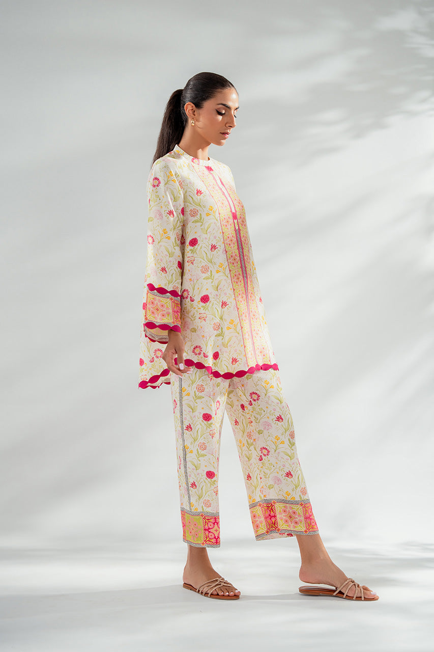 Floral White Co-Ord Set with Scalloped Detailing